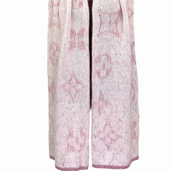 Pink Louis Vuitton Wool Wrap Medallion Logomania Reversible Scarf - Picture 4 of 6